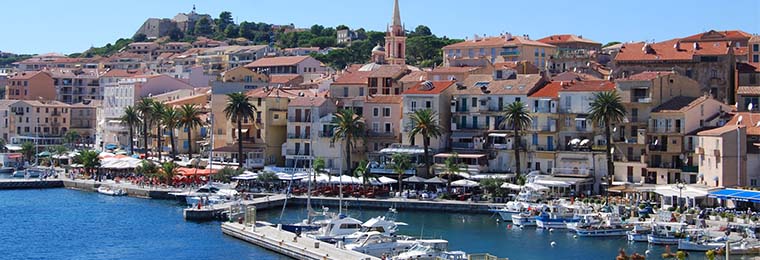 Visitez Calvi en voiture